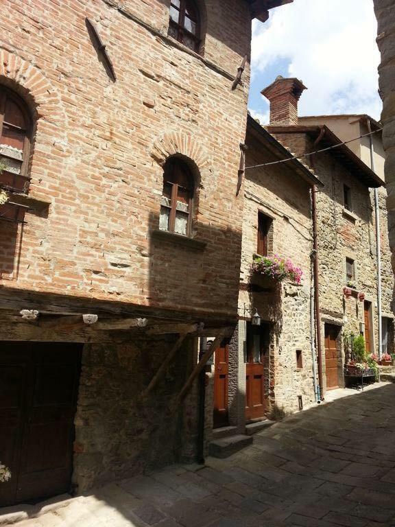 La Casina Nel Vicolo Villa Cortona Luaran gambar