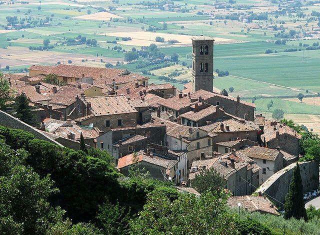 La Casina Nel Vicolo Villa Cortona Luaran gambar